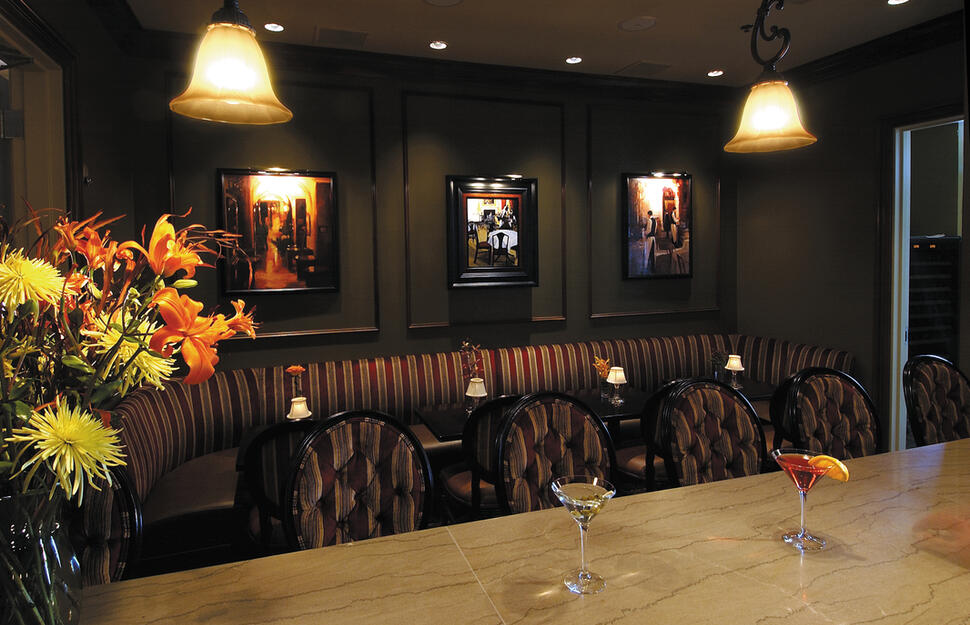 Little Bar, River Inn, River Inn of Harbor Town, Memphis, Tennessee