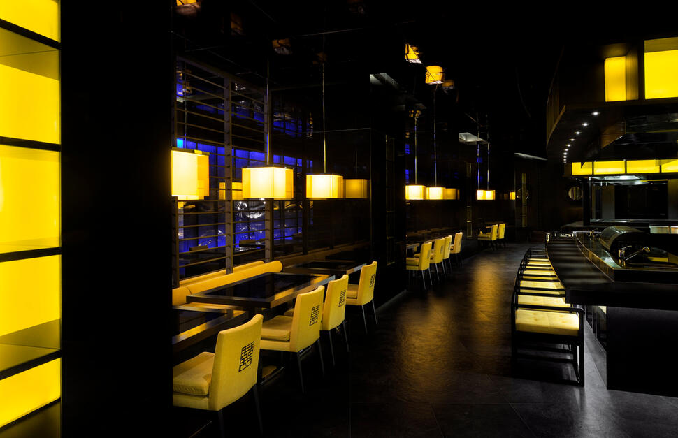 Aqua Poolside Grill and Bar