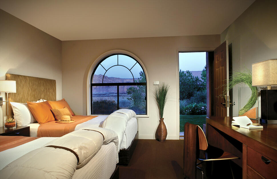 Deluxe Queen Room
