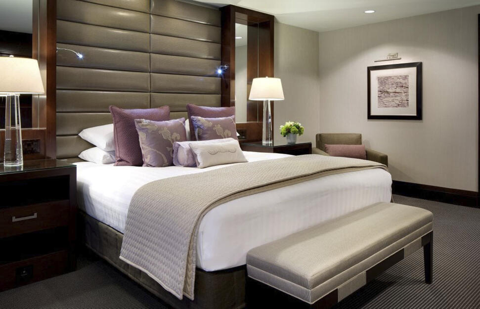 Standard King Room