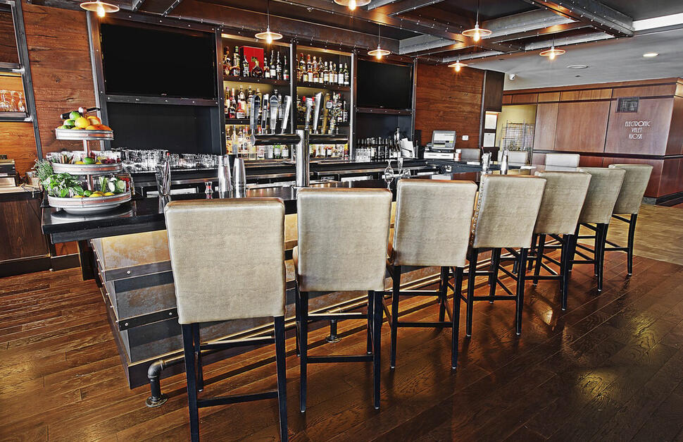Morton's Grille Niagara Falls