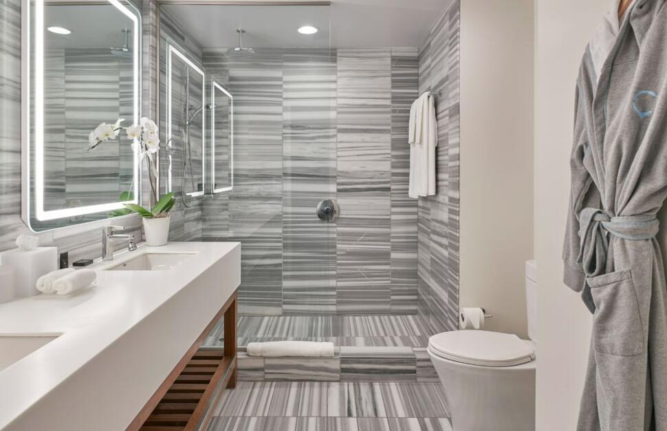 Studio Suite Bathroom