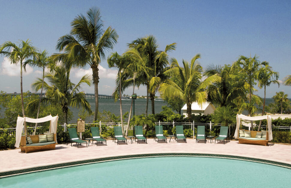 Grand Bay swimming pool