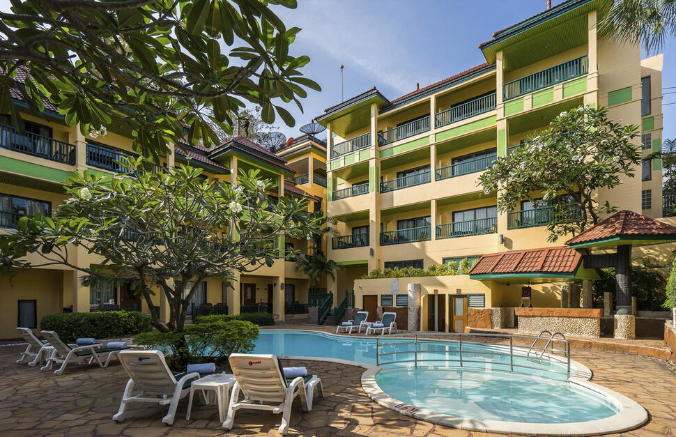 Deluxe Building
