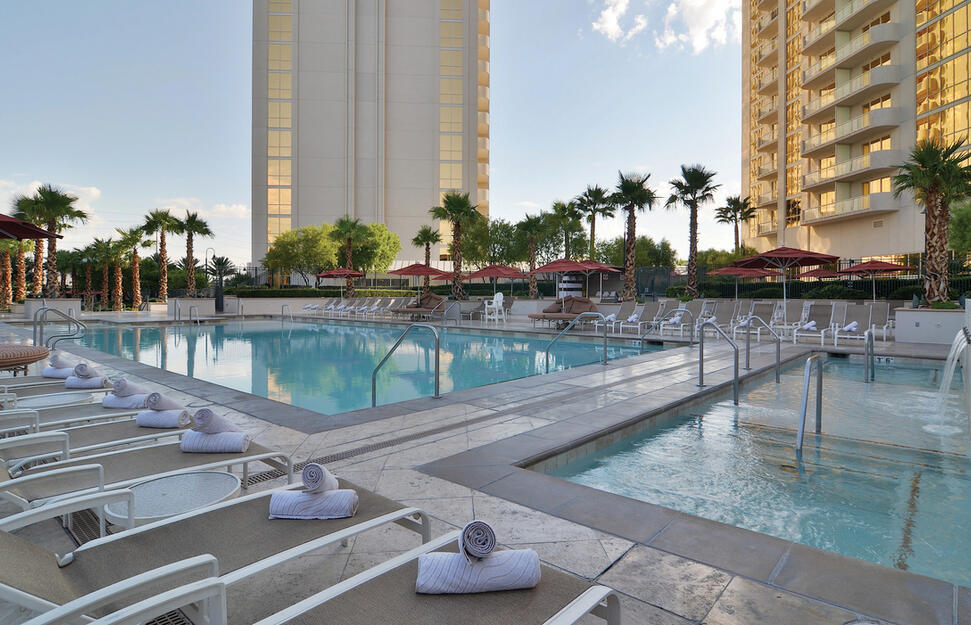 Deluxe Balcony Strip View Room