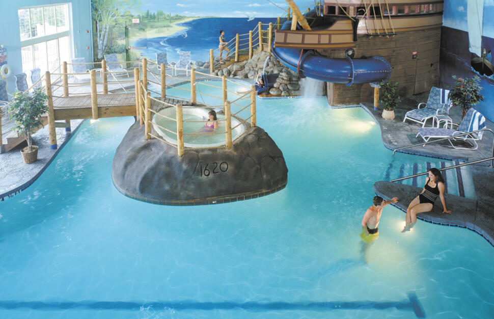 Theme Pool, John Carver Inn, Plymouth Massachusetts