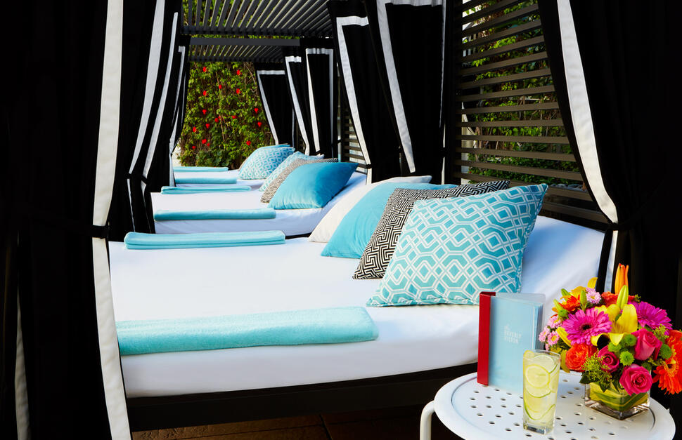 Aqua Star Pool