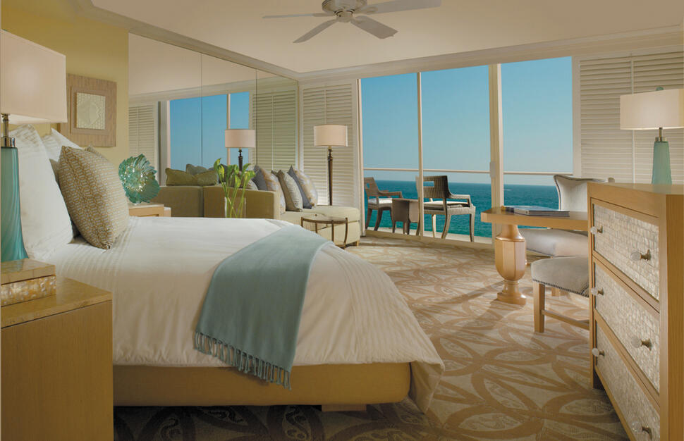 Oceanfront Premium Towers King