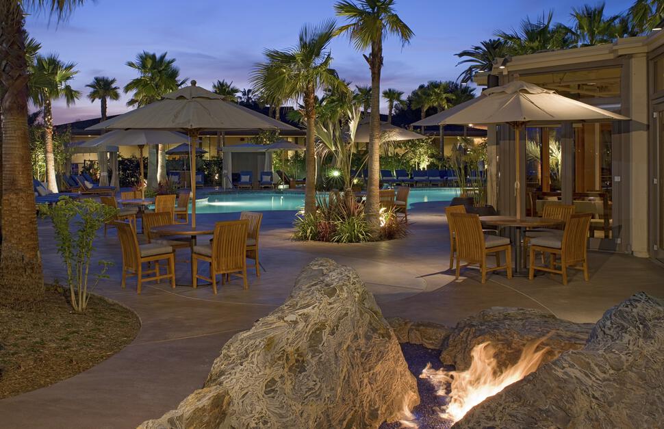 Red Marlin Patio