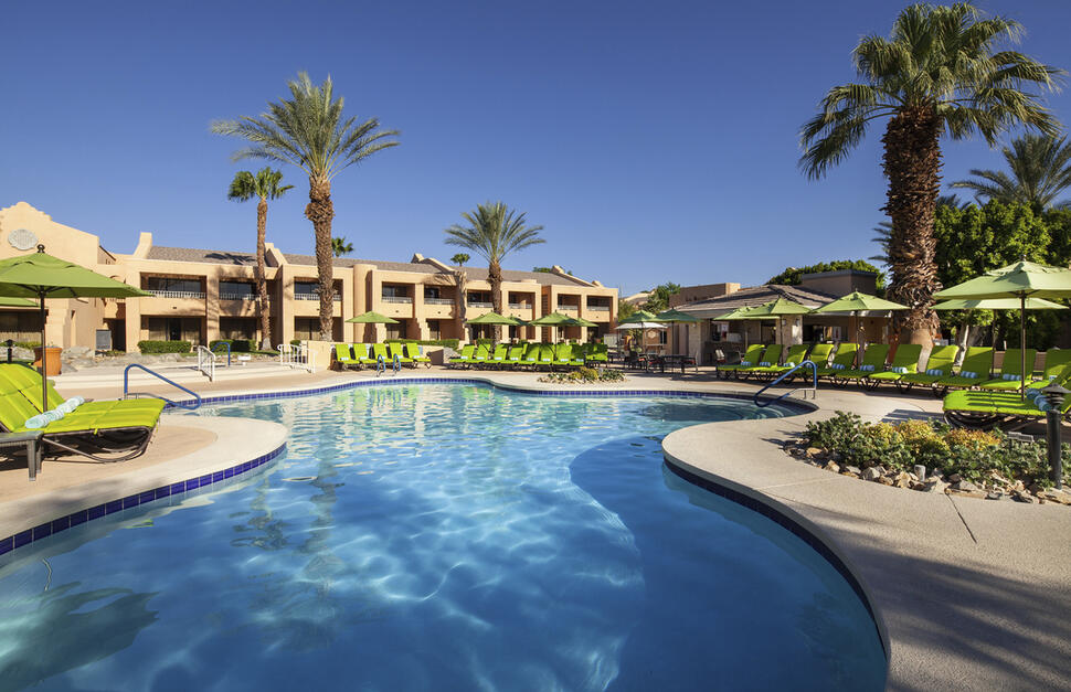 Las Hadas Adult Pool