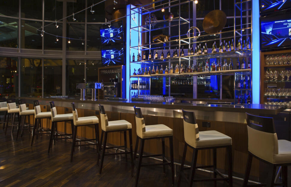 Showcase Restaurant & Bar