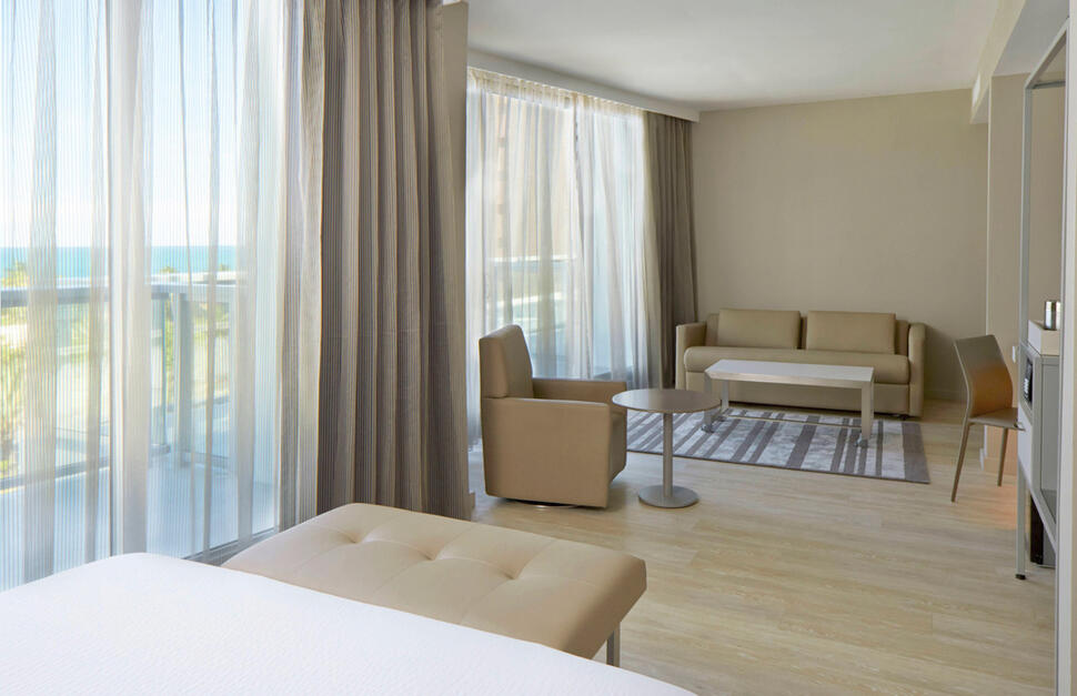 AC Lounge, AC Hotel Miami Beach, Miami, Florida, USA
