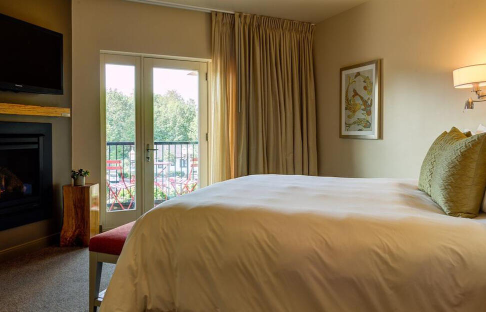 Balcony King Room