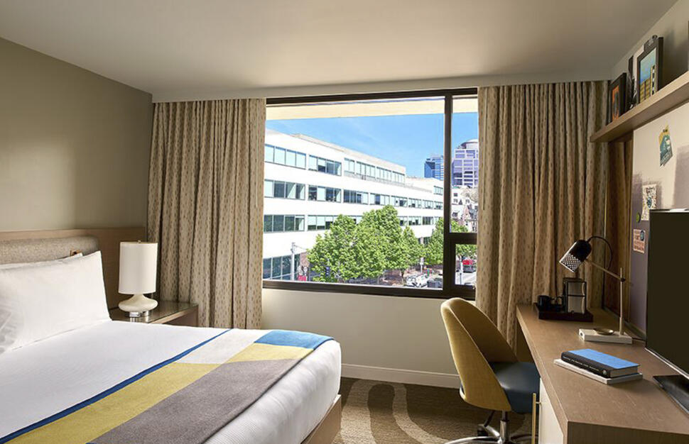 Premier City View Room