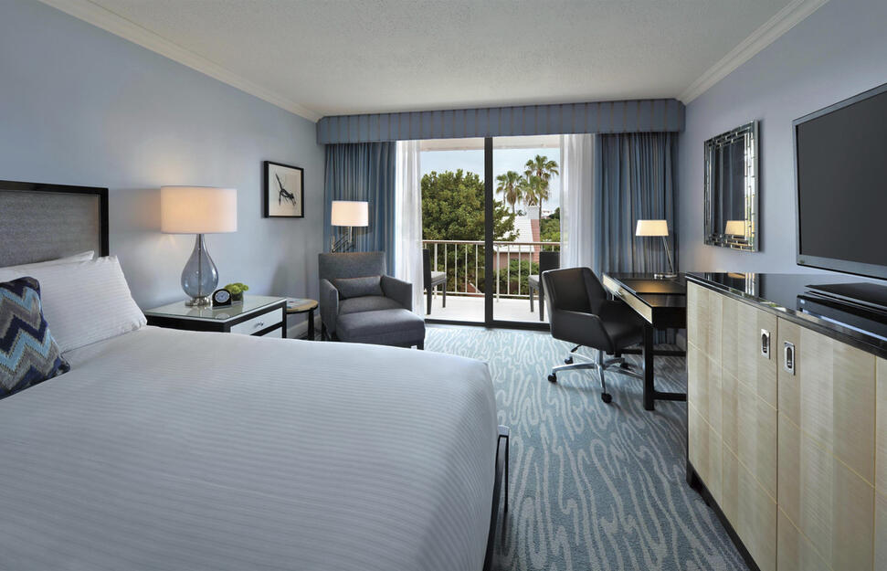 Deluxe Garden View Room