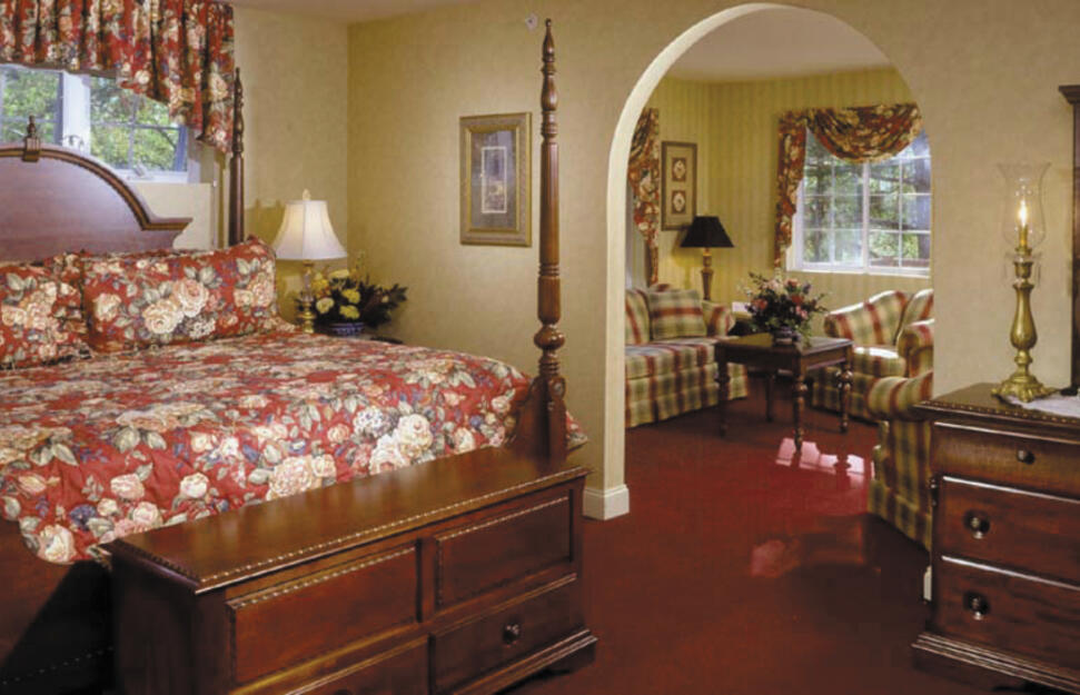 Carriage House Suite