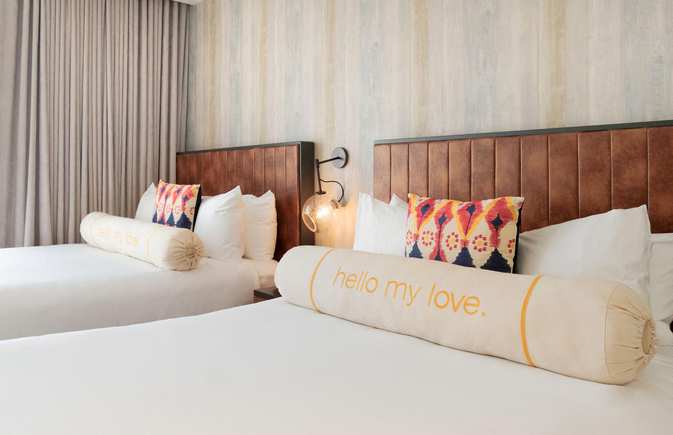 Standard Queen Queen Room, bedroom, queen size bed