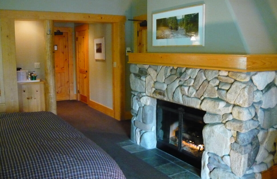 Parlor King Suite