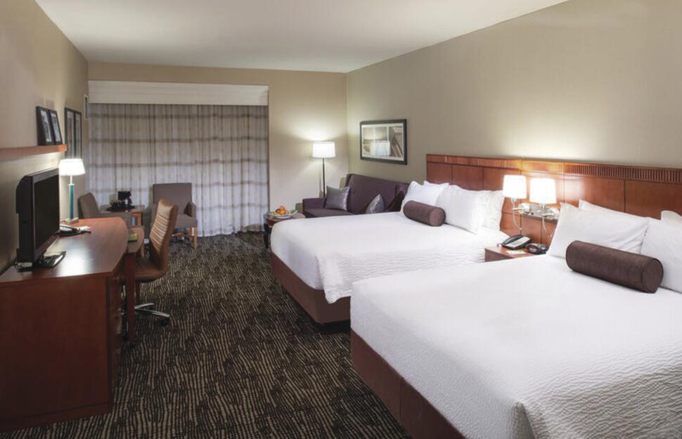 Standard Room with 2 queen-size beds