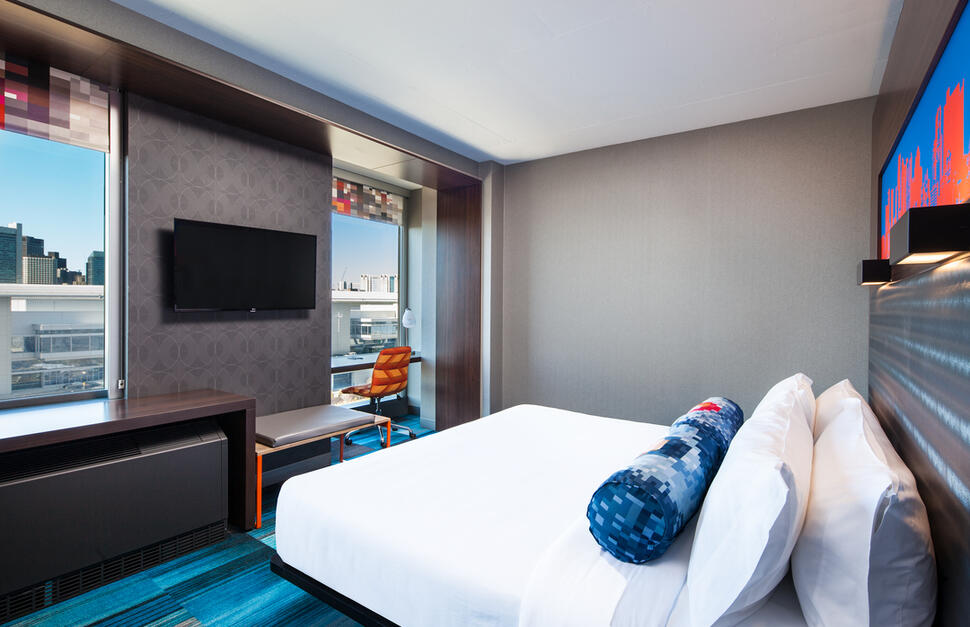 Urban Room with 2 queen-size beds