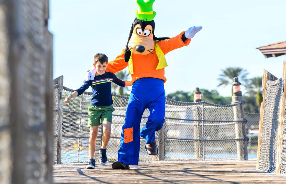 Guest with Goofy