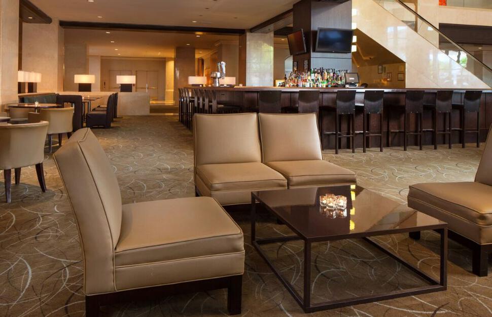 Lobby Lounge Bar