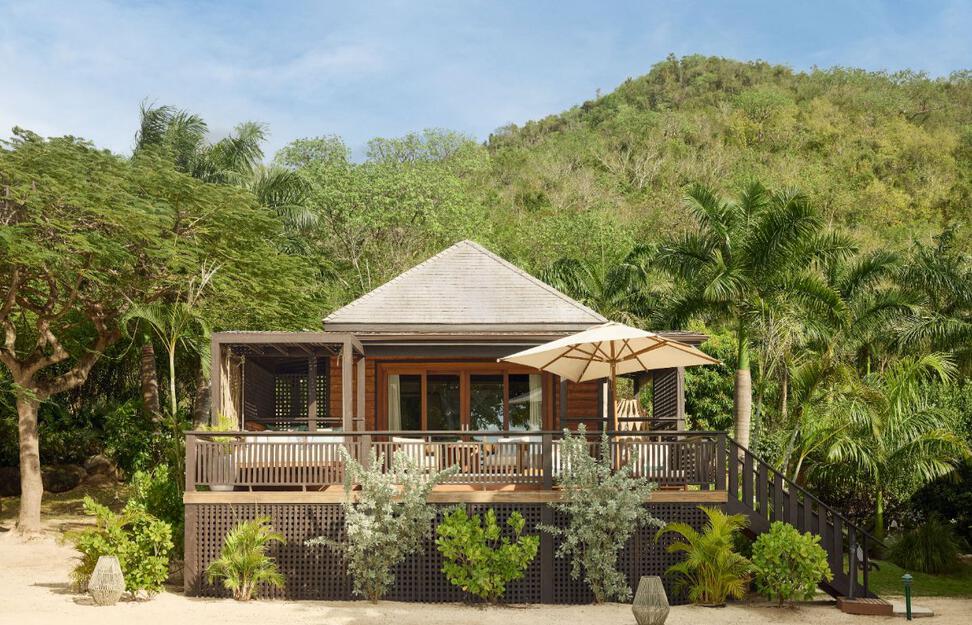 Beachfront Villa Suite