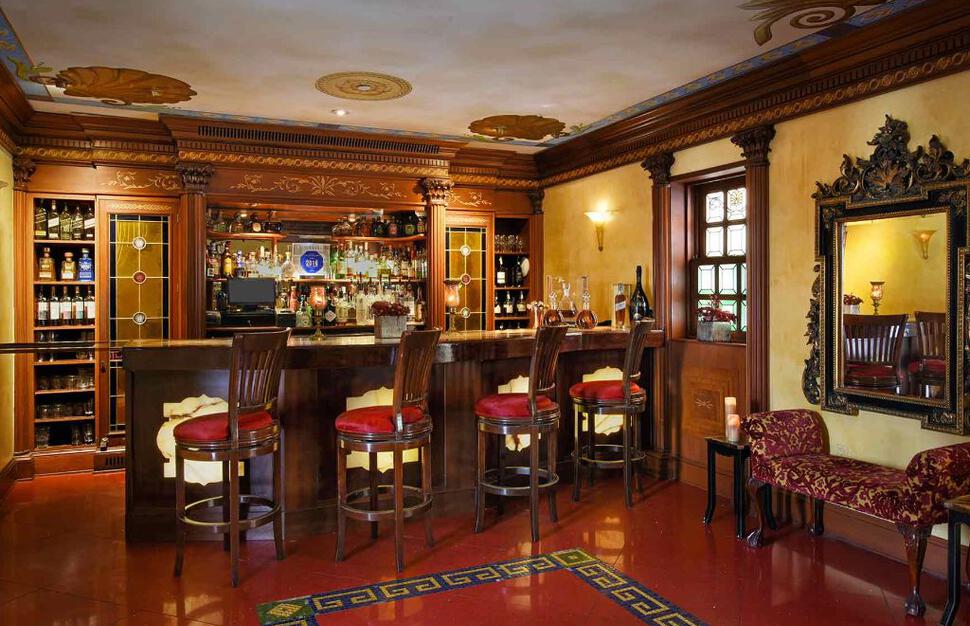 Onyx Bar