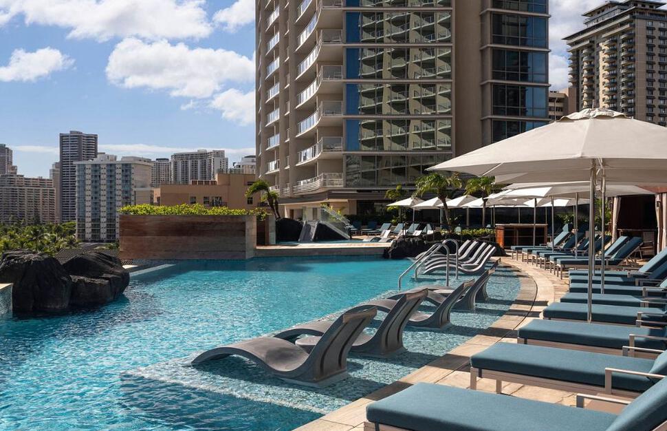 Reort Pool