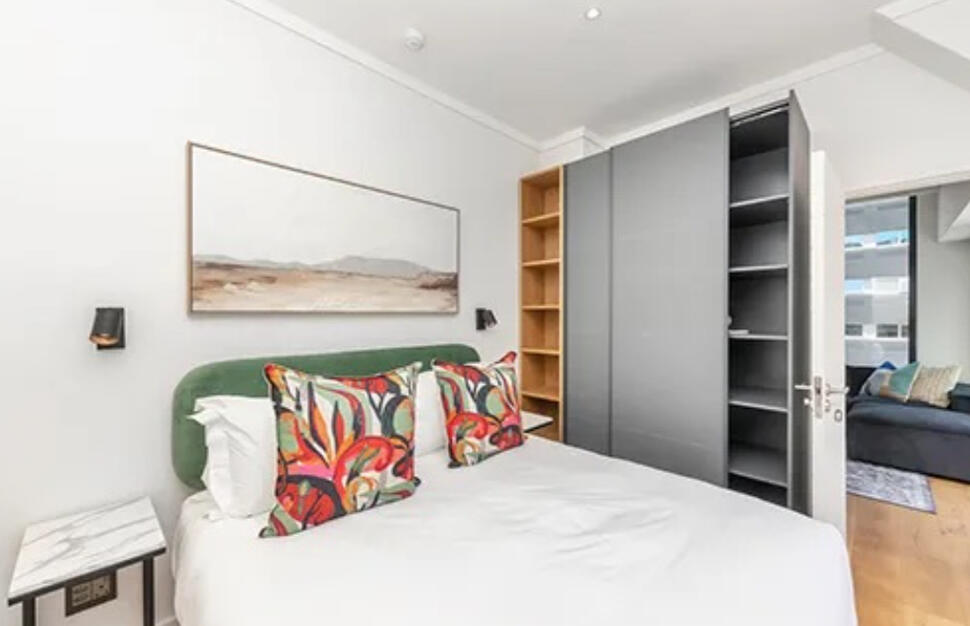 One Bedroom Apartment