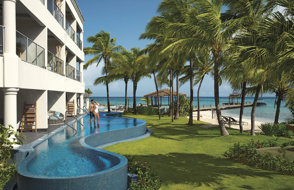 Junior Suite Swim-Out Ocean View