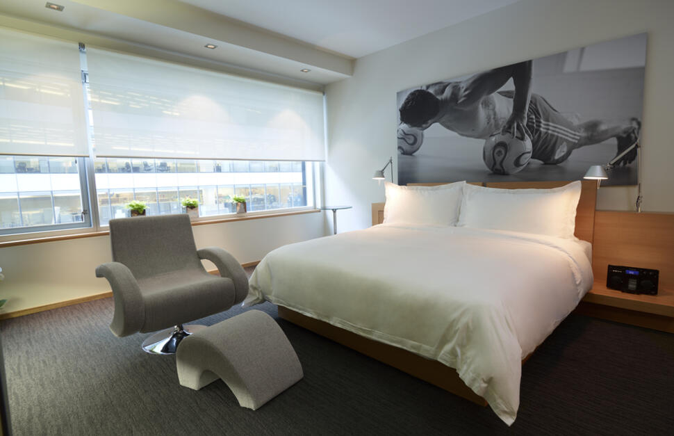 Signature Suite