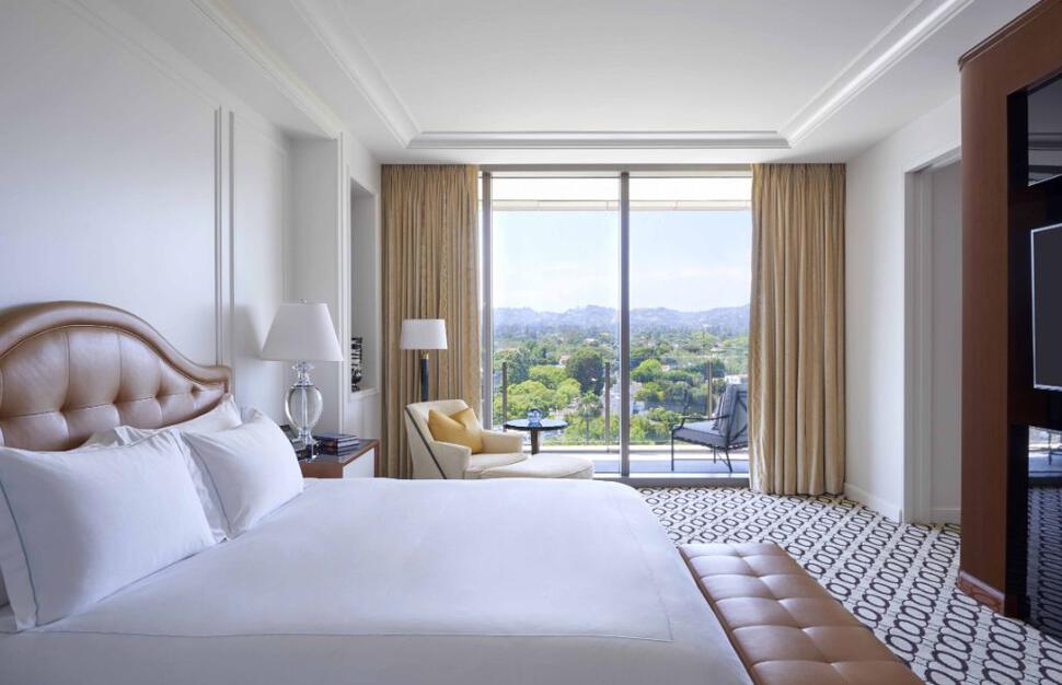 Hollywood Suite