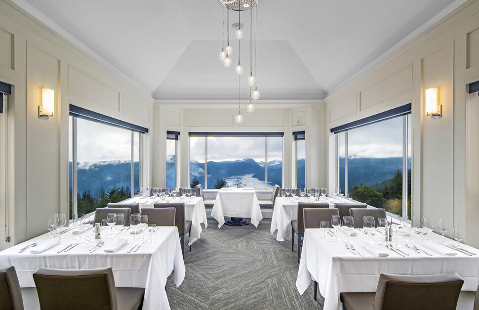 Summit Restaurant,