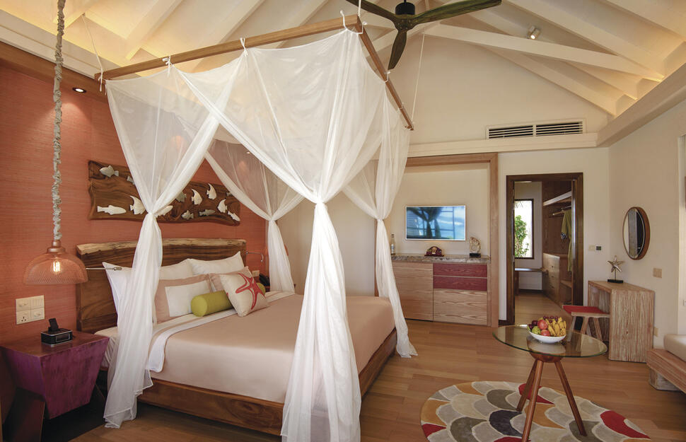 Deluxe Beach Villa with Pool