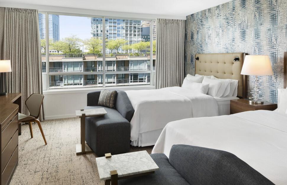 Premier Room