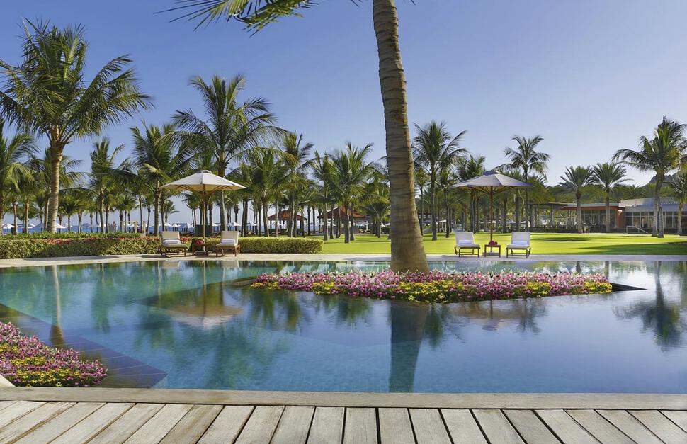 Deluxe Lagoon Access Pool