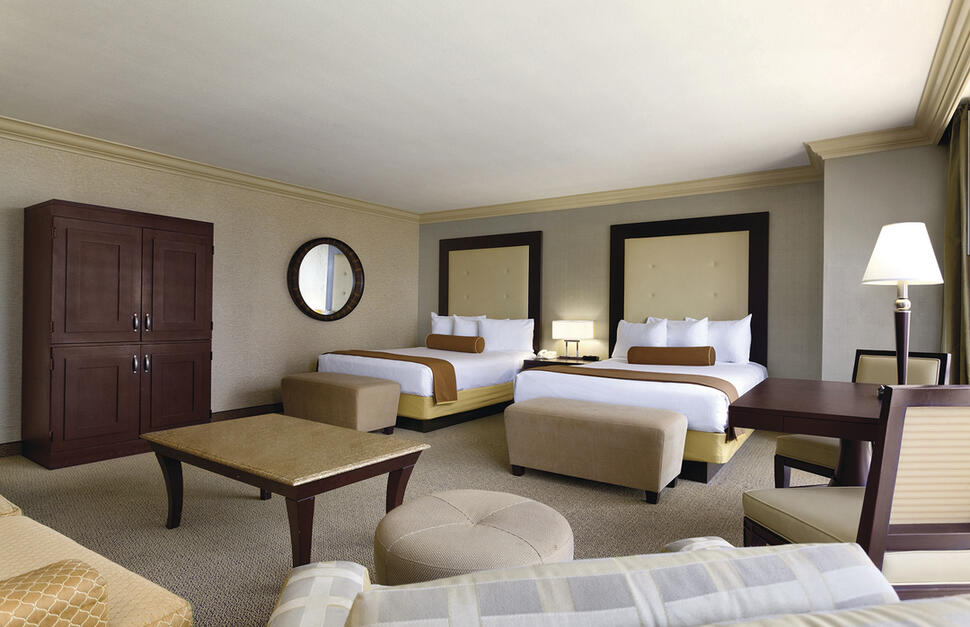 Masquerade twin bedroom suite