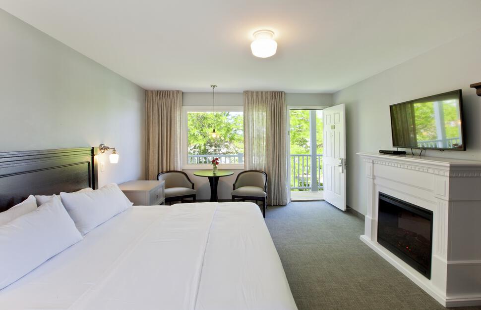 Pool View King Room with Fireplace