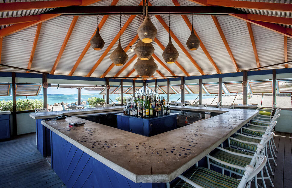 Sea Breeze Bar