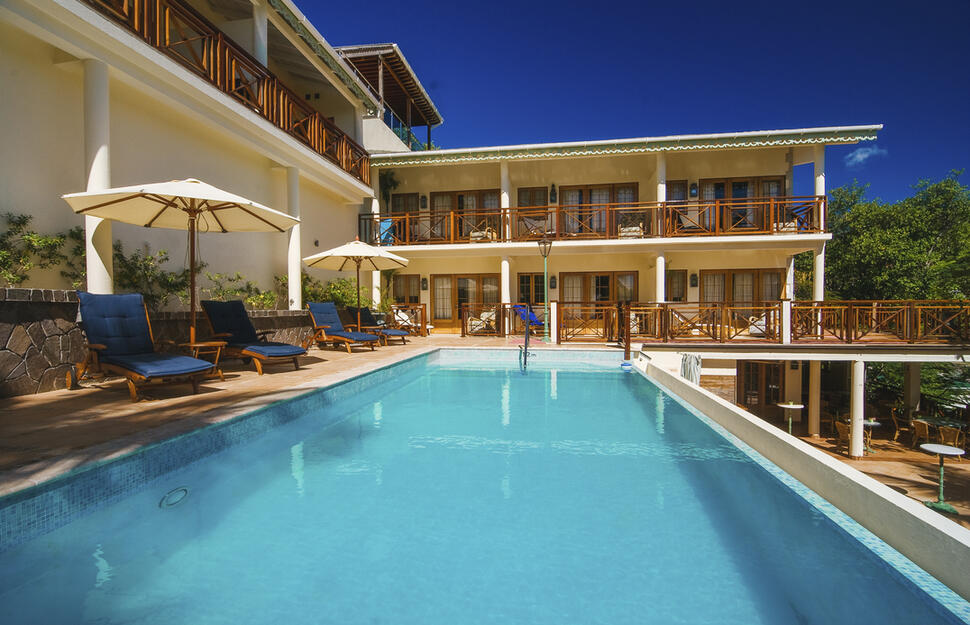 Classic Room Pool