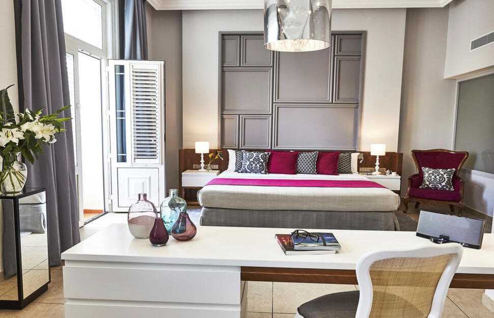 Hemingway Junior Suite