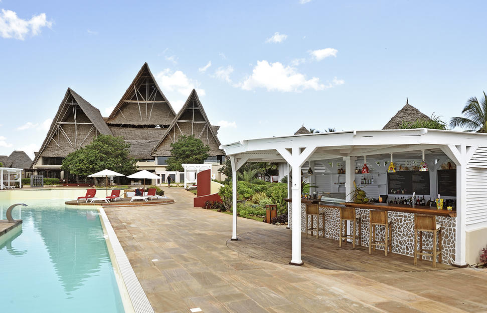 Pool Bar