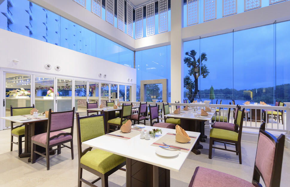 Blossom Restaurant