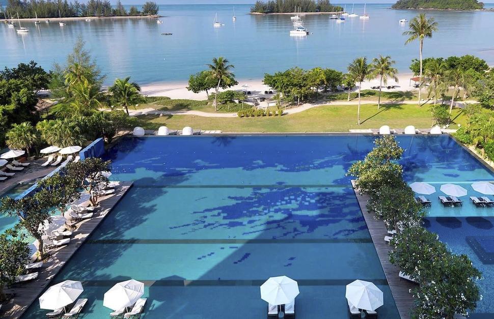 Infinity Pool