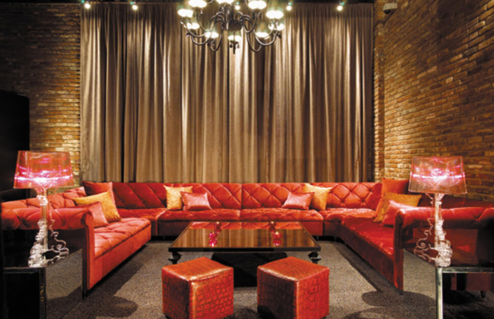 207 Lounge Bar