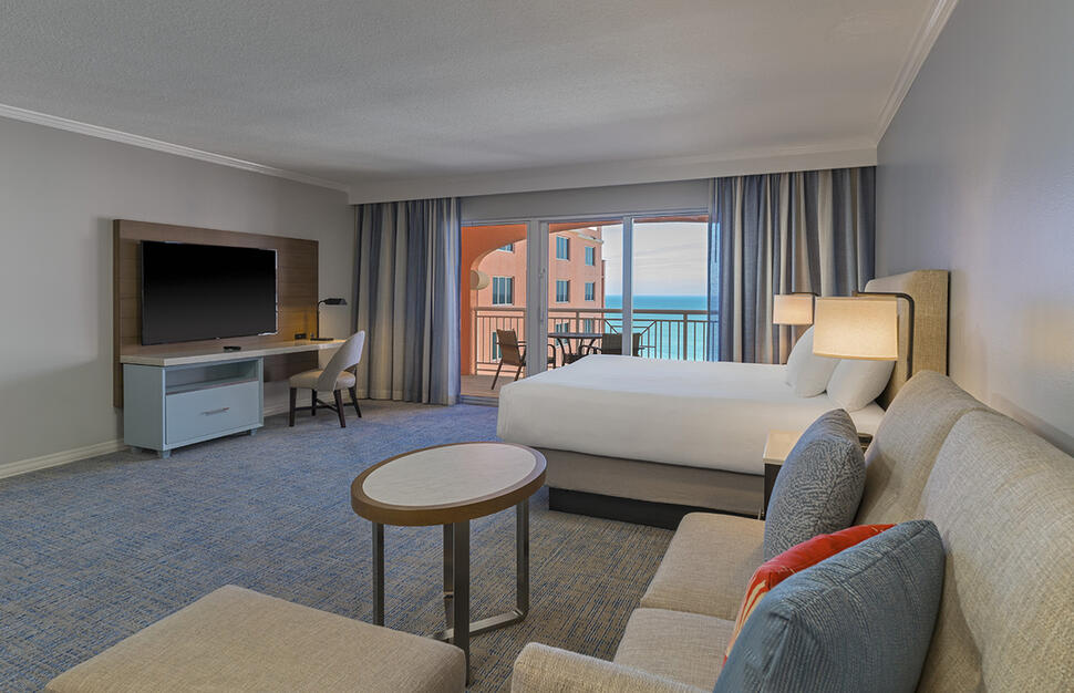 One King Bed Deluxe Room