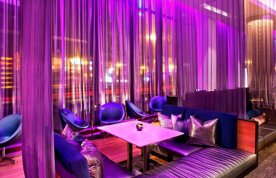 W Lounge