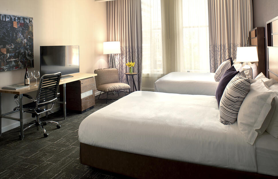 Queen Queen Room
