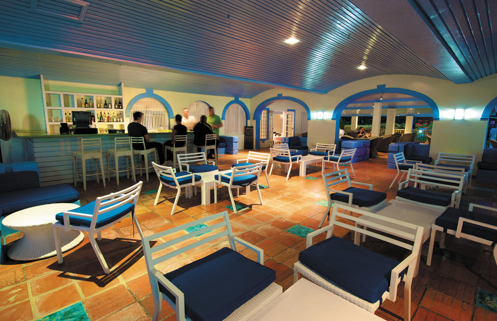 Lobby Bar